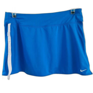 Nike Dri-Fit Girls' Athletic Skirt with Built-in Shorts Size M